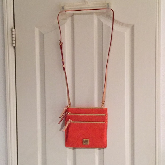 dooney and bourke patent leather crossbody